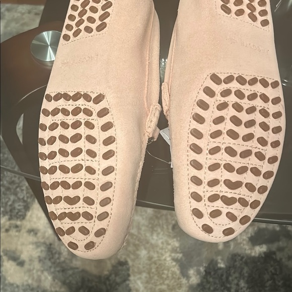 Lacoste Tan Loafers Slip-On Elegance… send offers I will accept reasonable ones - Picture 2 of 4